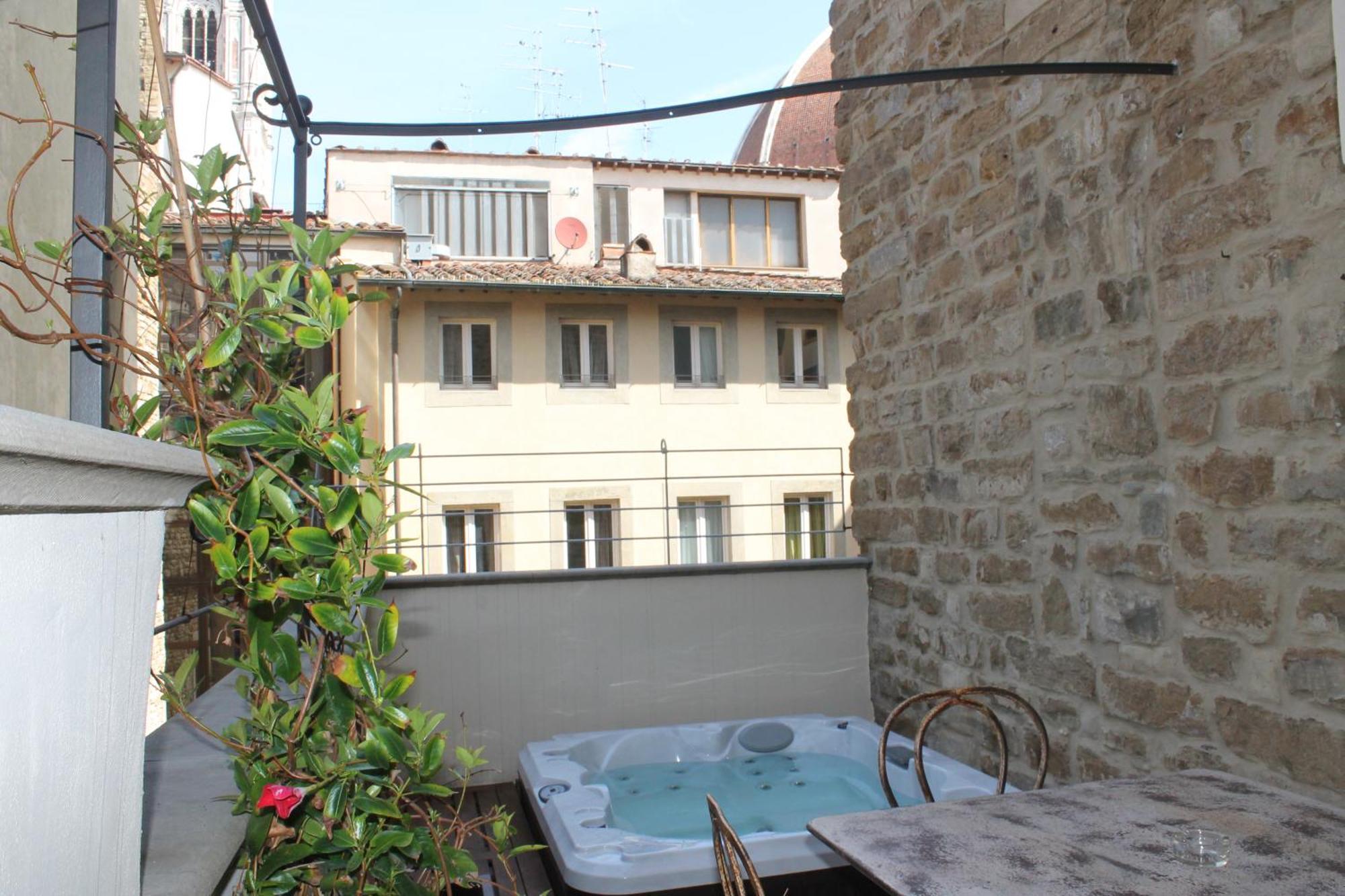 Donati Luxury Tower Suites Firenze Eksteriør billede
